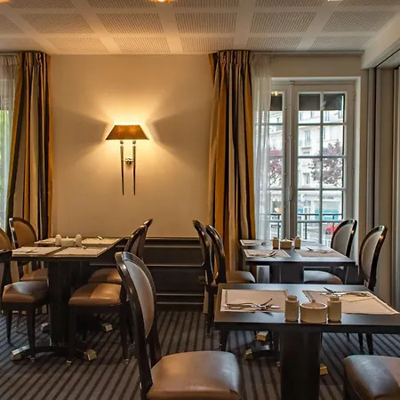 Western Le Moderne 호텔 4*