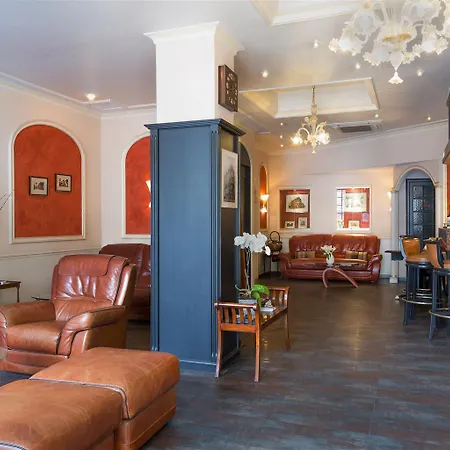 Western Le Moderne Hotel