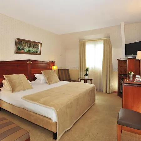 Western Le Moderne カーン