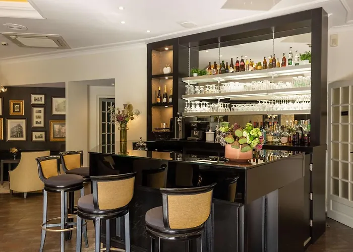 Western Le Moderne 4* קאין